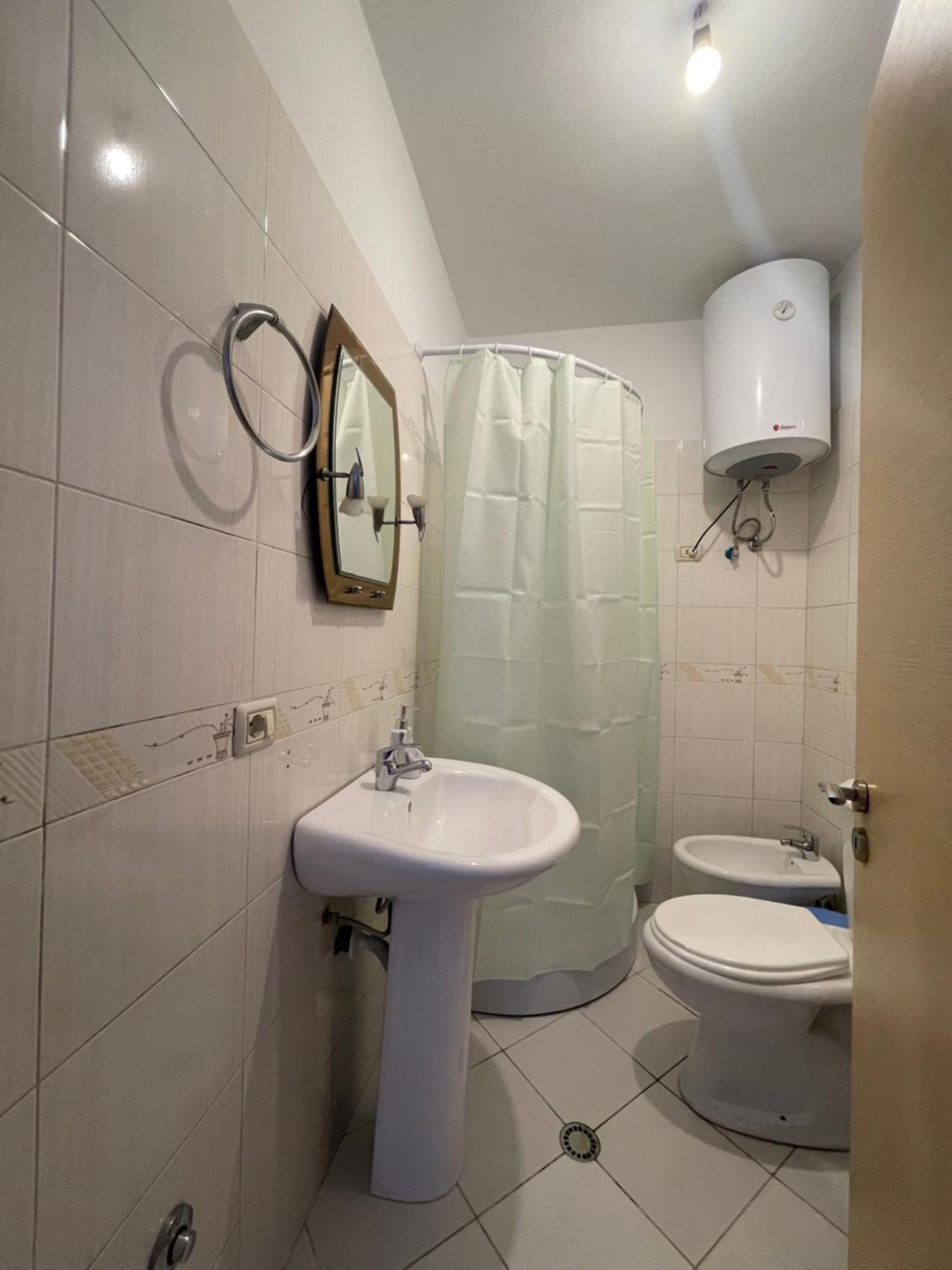 Comfort Apartment City Center Тирана Экстерьер фото